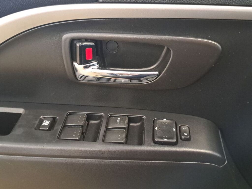 Mazda 5 2011 Harmaa