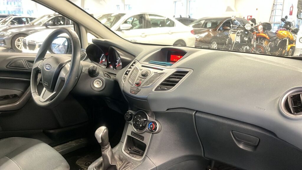 Ford Fiesta 2011 Sininen