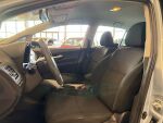Toyota Auris 2011 Sininen