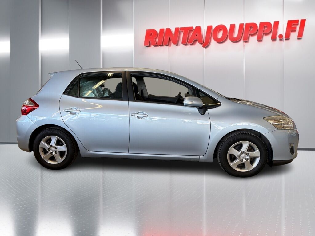 Toyota Auris 2011 Sininen