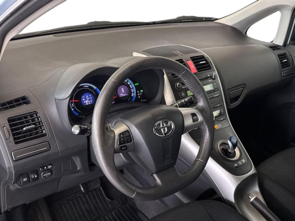 Toyota Auris 2010 Sininen