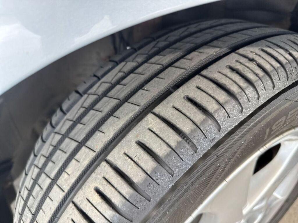 Toyota Auris 2010 Sininen