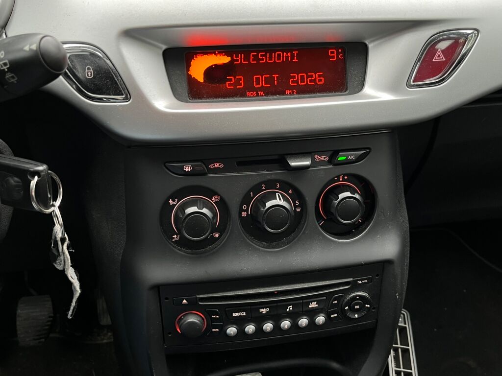 Citroen C3 2011 Musta