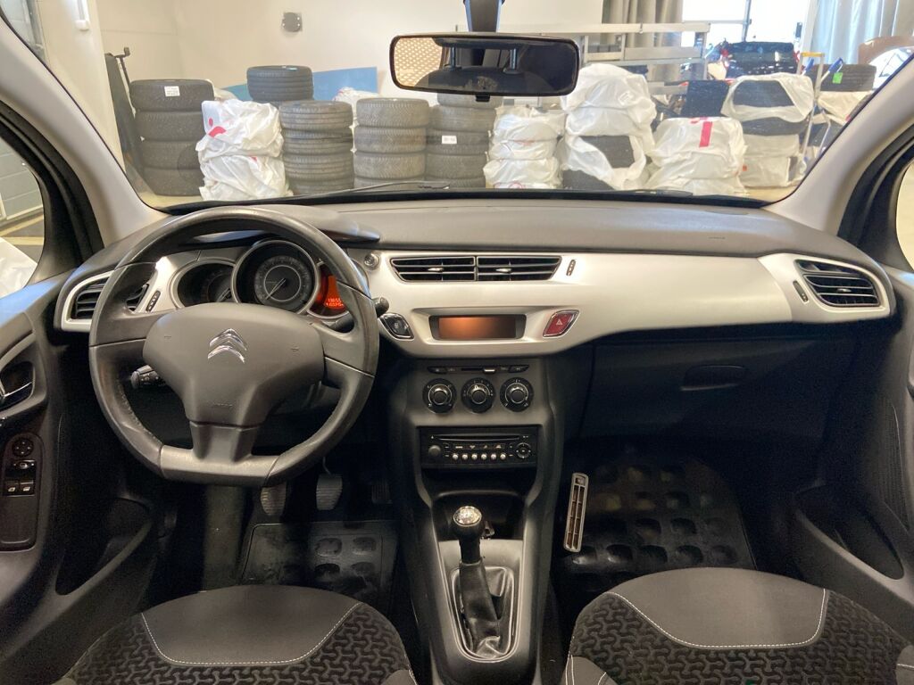 Citroen C3 2010 Musta