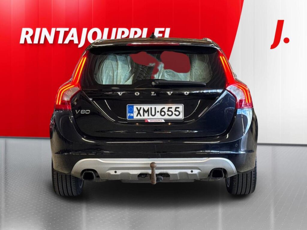 Volvo V60 2011 Musta