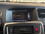 Volvo V60 2011 Musta