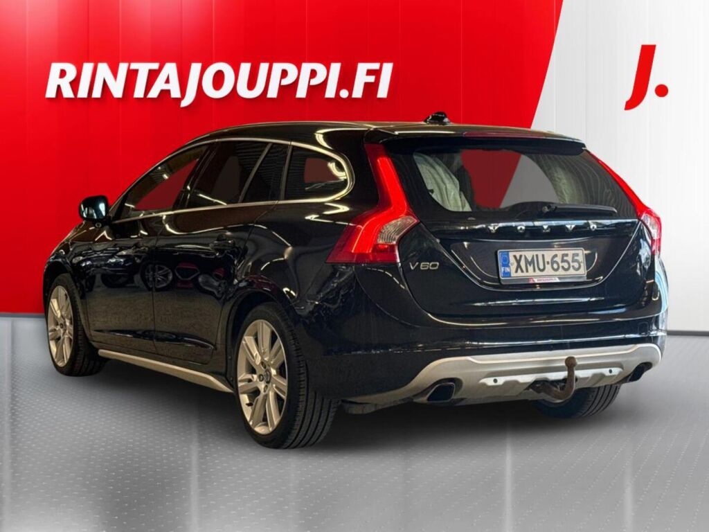 Volvo V60 2011 Musta