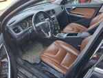 Volvo V60 2011 Musta
