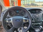 Ford Focus 2013 Ruskea (beige)