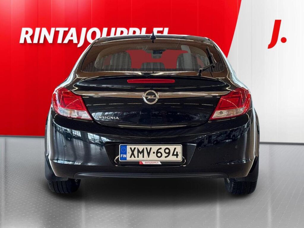 Opel Insignia 2013 Musta