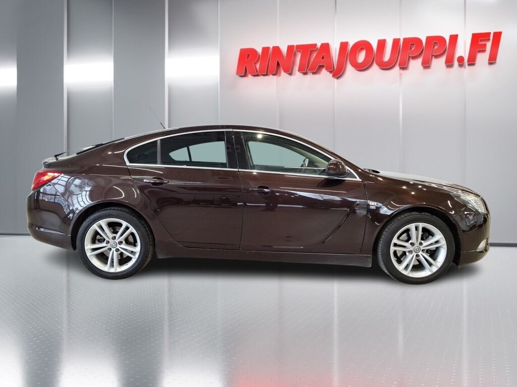 Opel Insignia 2013 Ruskea (beige)