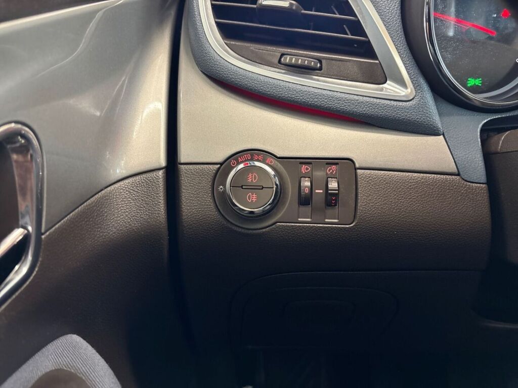 Opel Mokka 2013 Ruskea (beige)