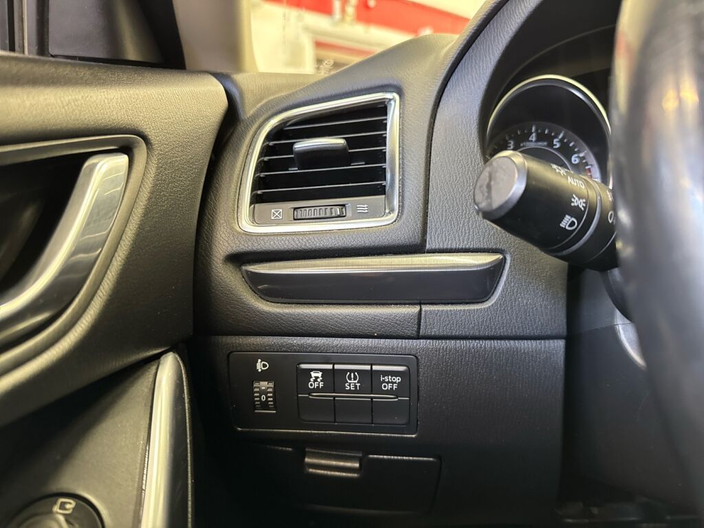 Mazda Mazda6 2013 Sininen