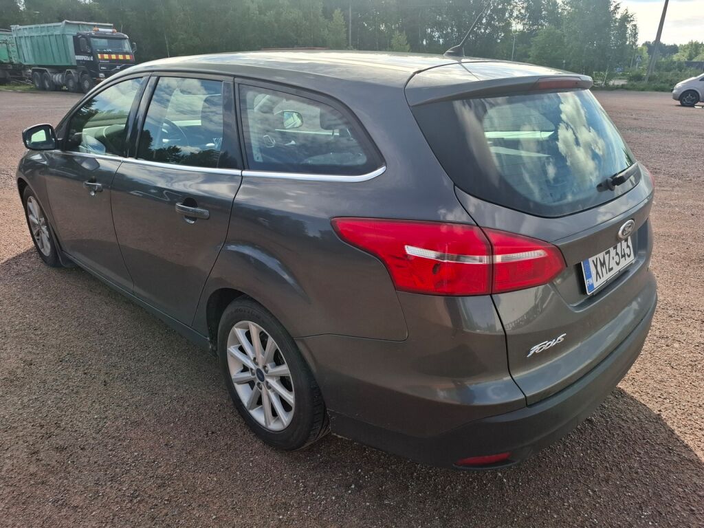 Ford Focus 2016 Harmaa
