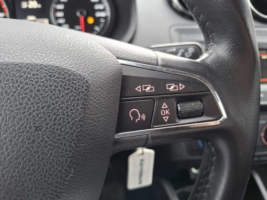 Seat Ibiza ST 2016 Harmaa
