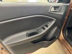 Hyundai i20 Hatchback 2019 Ruskea (beige)