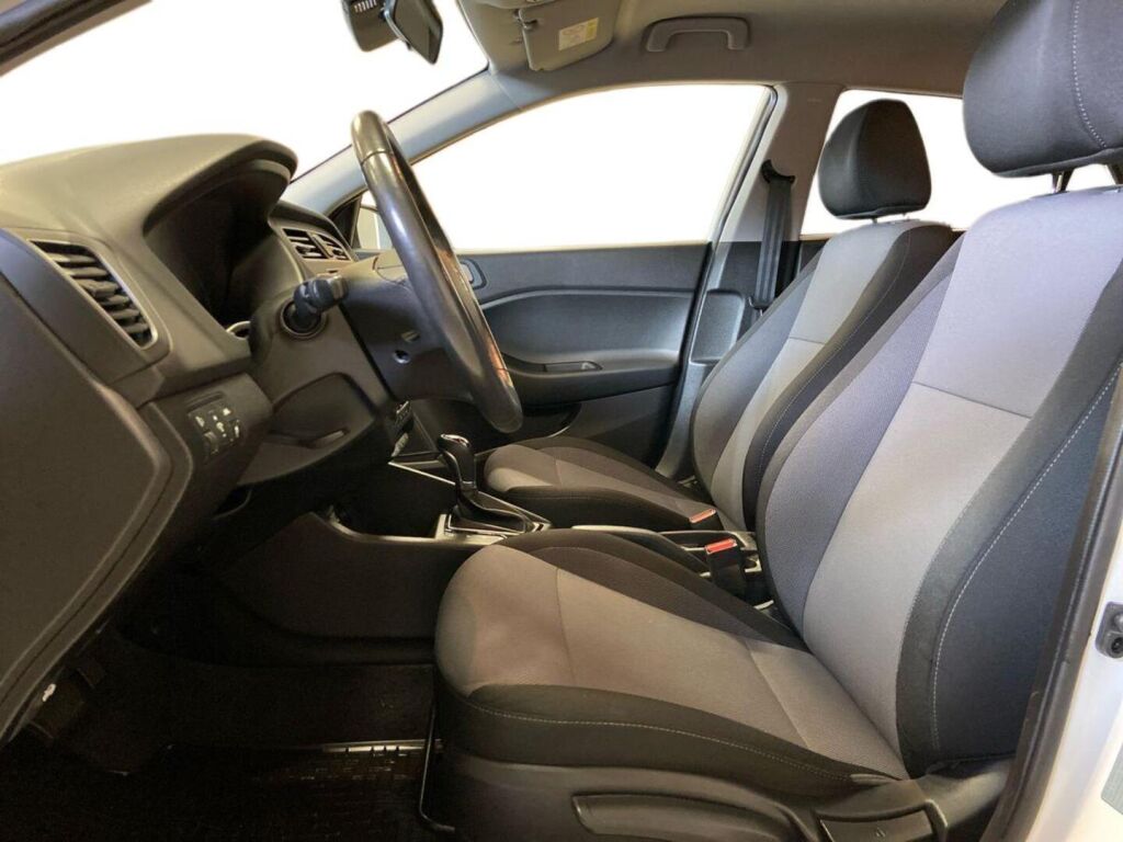 Hyundai i20 Hatchback 2019 Valkoinen