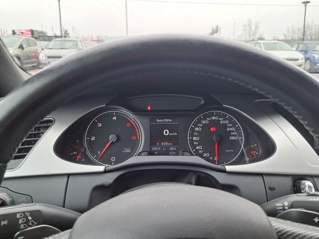 Audi A4 2008 Sininen