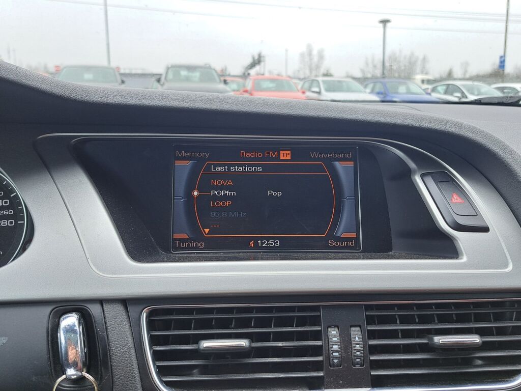 Audi A4 2008 Sininen