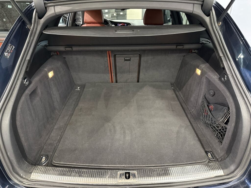 Audi A4 2008 Sininen