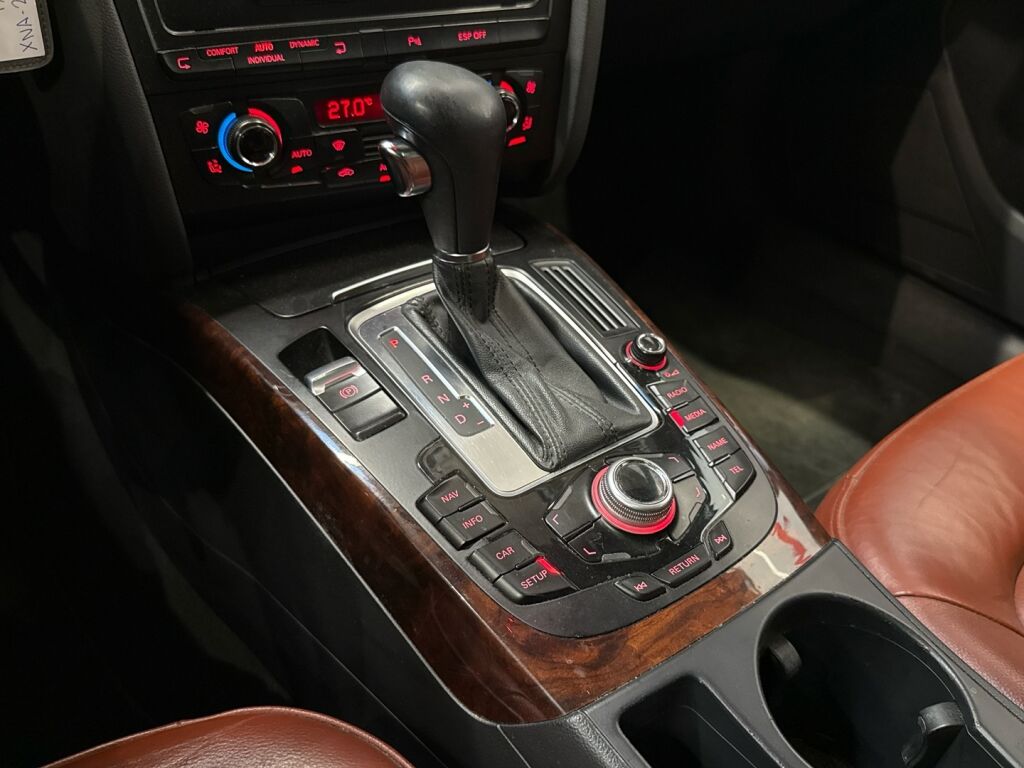 Audi A4 2008 Sininen