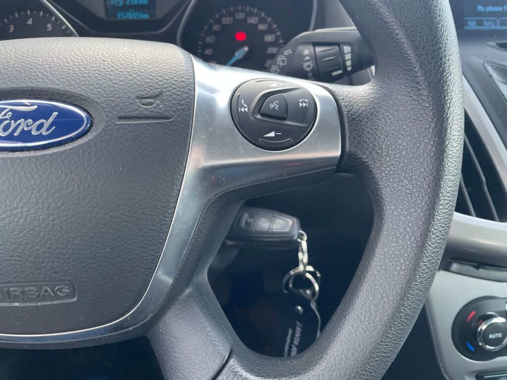 Ford Focus 2013 Harmaa