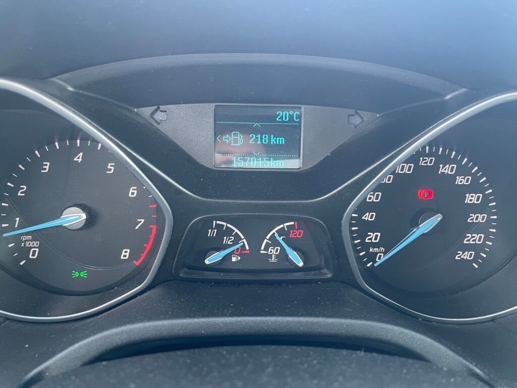 Ford Focus 2013 Harmaa