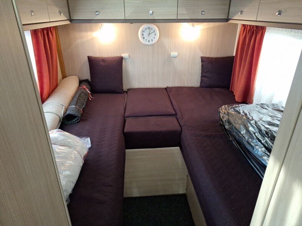 Dethleffs GLOBE S 2013 Valkoinen