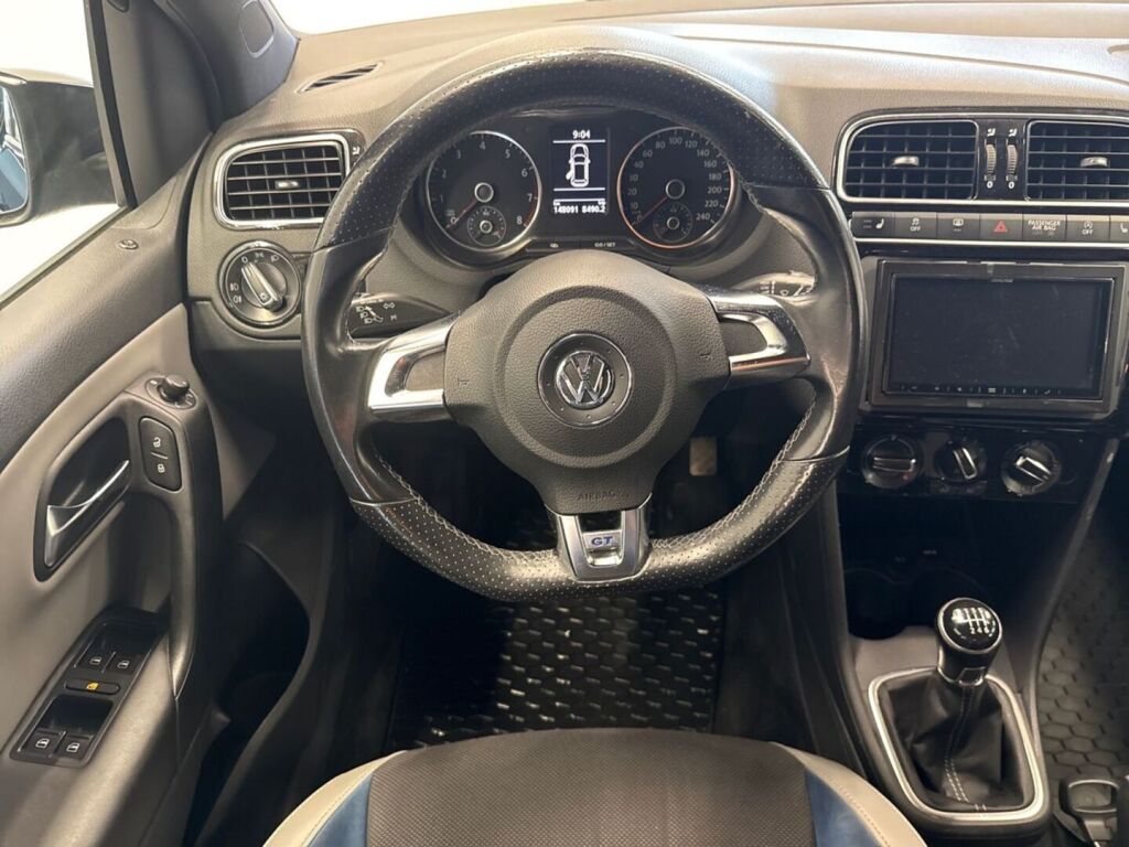 Volkswagen Polo 2013 Sininen