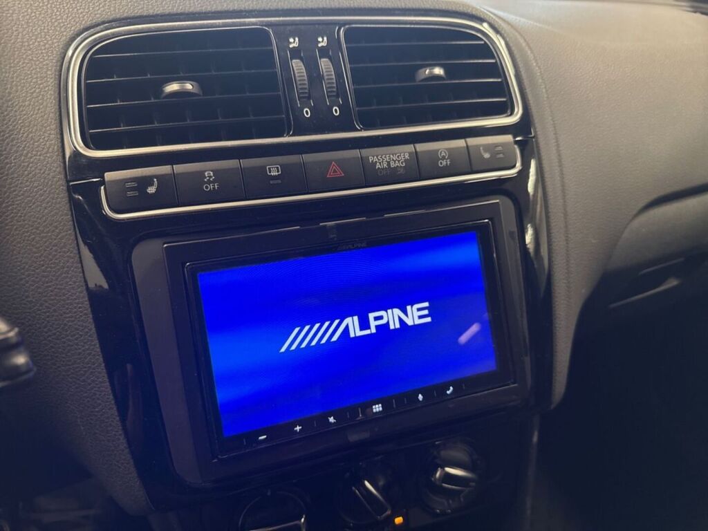 Volkswagen Polo 2013 Sininen