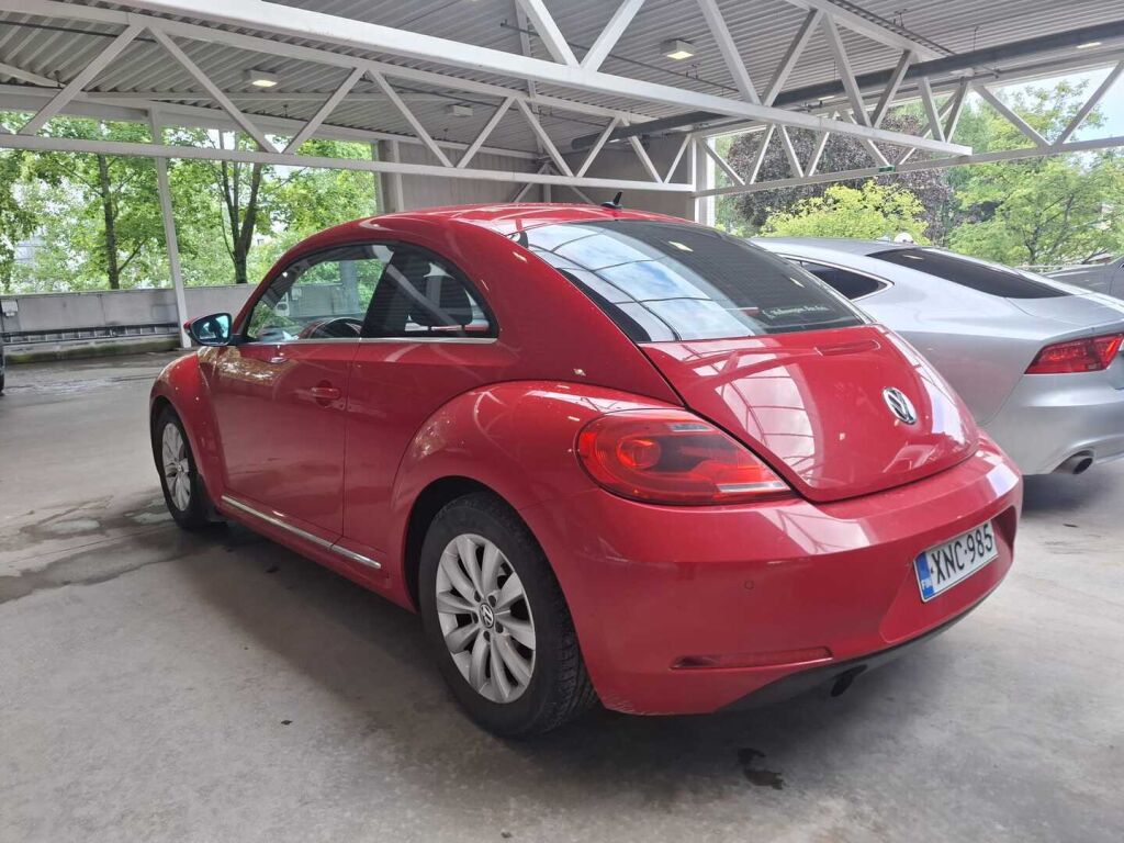 Volkswagen Beetle 2013 Punainen