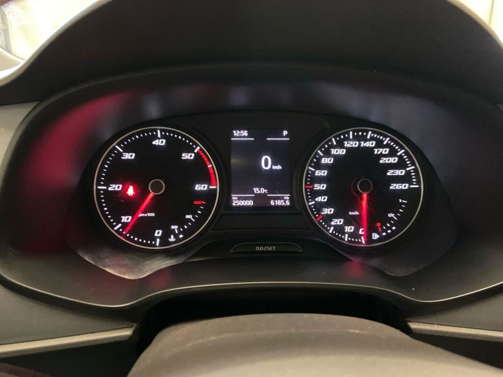 Seat Leon ST 2014 Musta