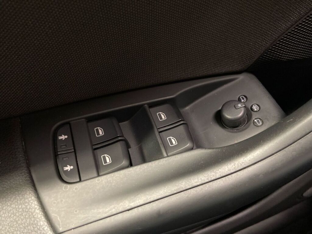 Audi Q3 2014 Ruskea (beige)