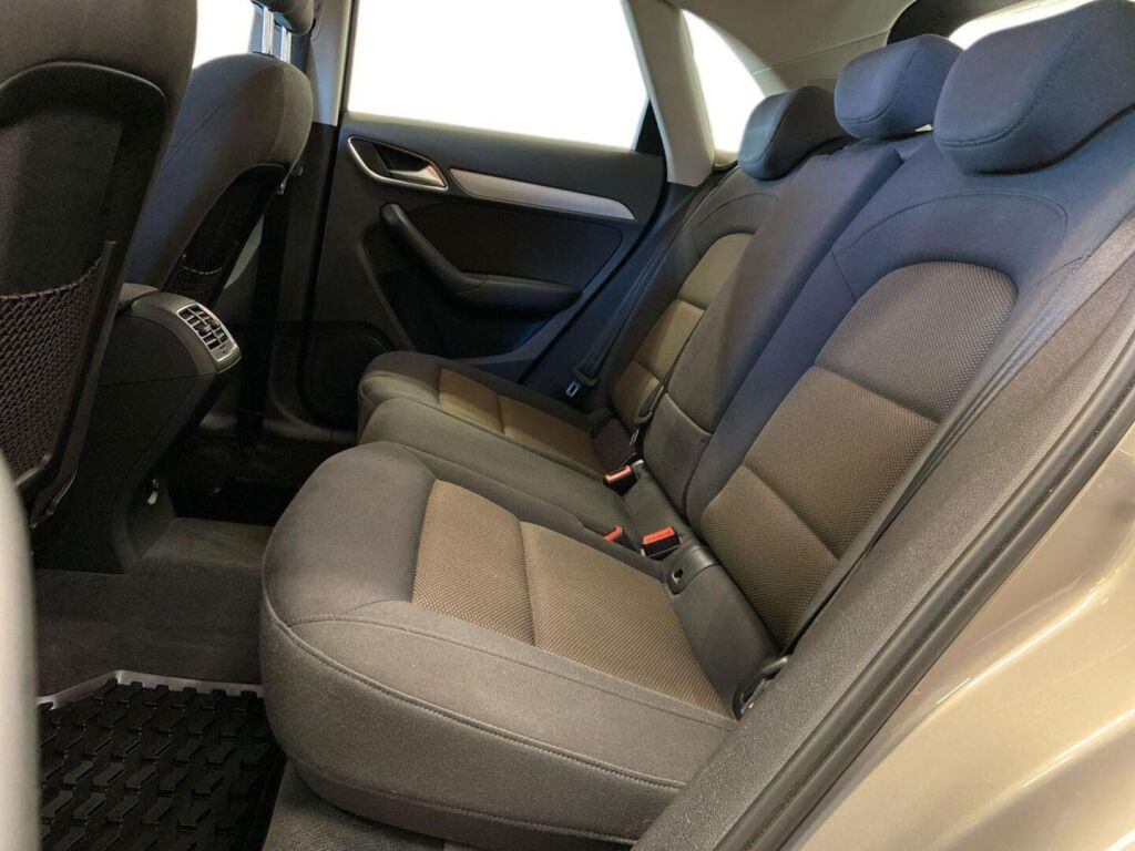 Audi Q3 2014 Ruskea (beige)
