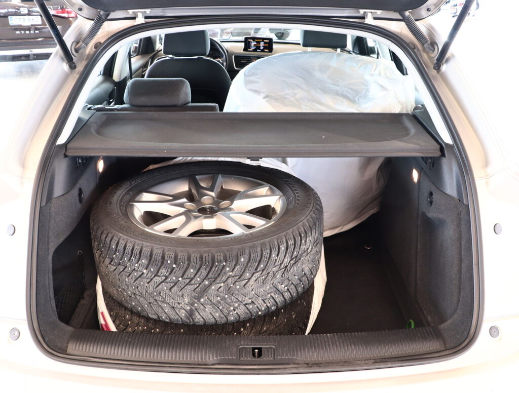Audi Q3 2014 Ruskea (beige)