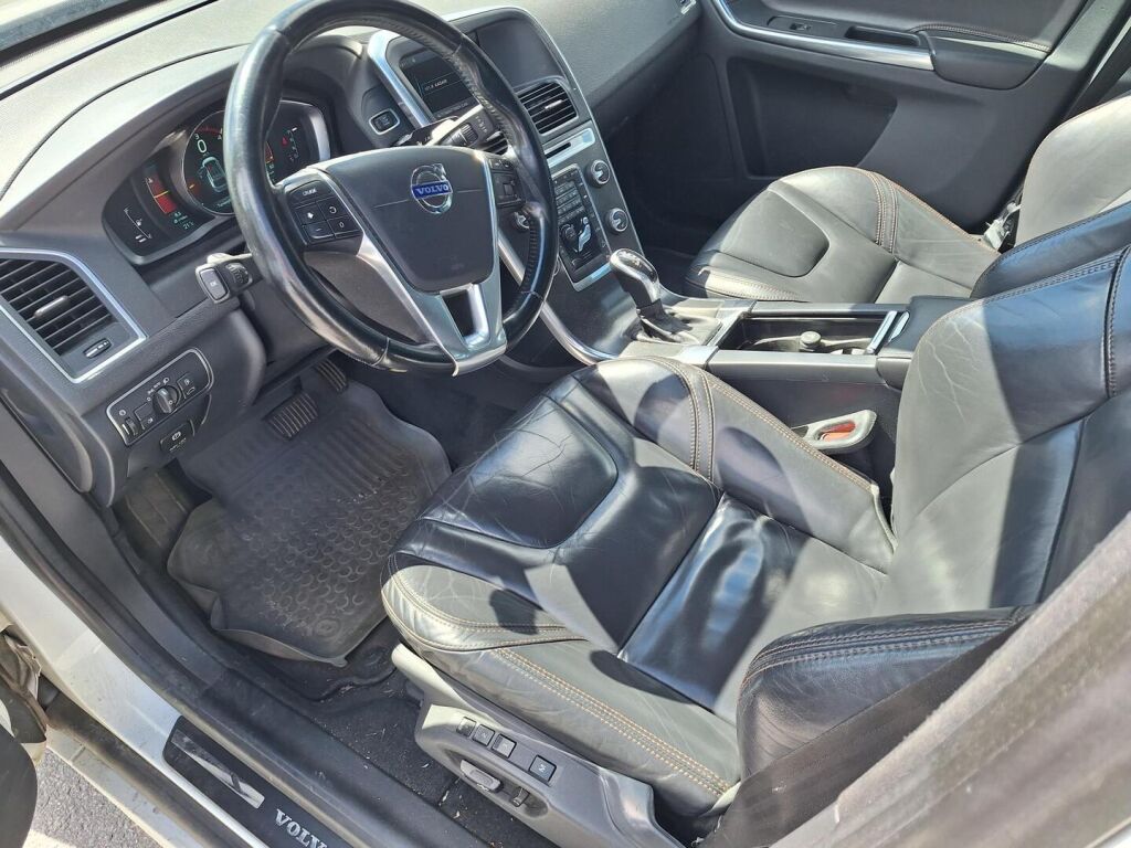 Volvo XC60 2014 Valkoinen