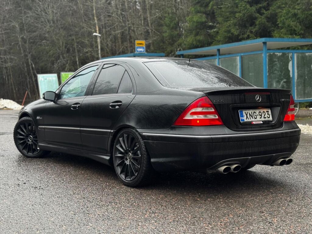 Mercedes-Benz C 55 AMG 2004 Musta