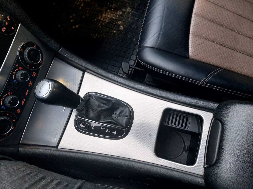 Mercedes-Benz C 55 AMG 2004 Musta