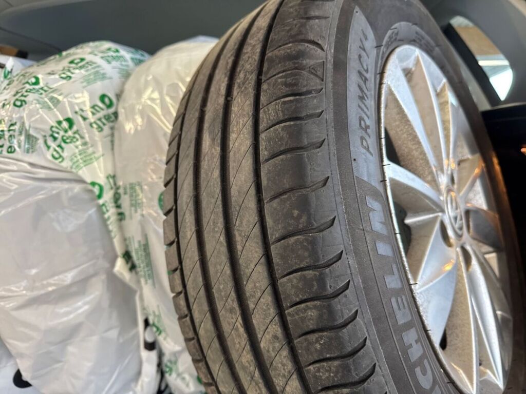 Volkswagen Golf Sportsvan 2014 Harmaa