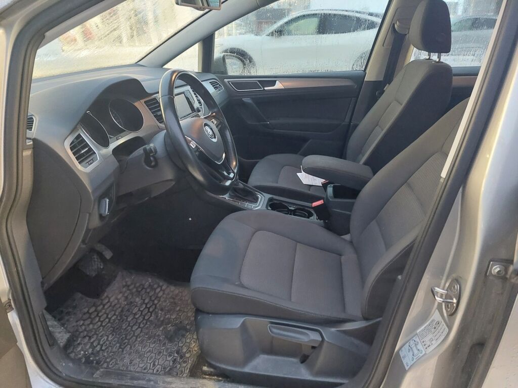 Volkswagen Golf Sportsvan 2014 Harmaa