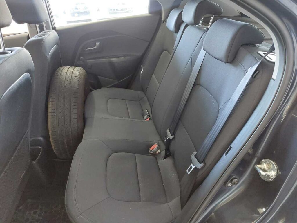 Kia Rio 2014 Sininen