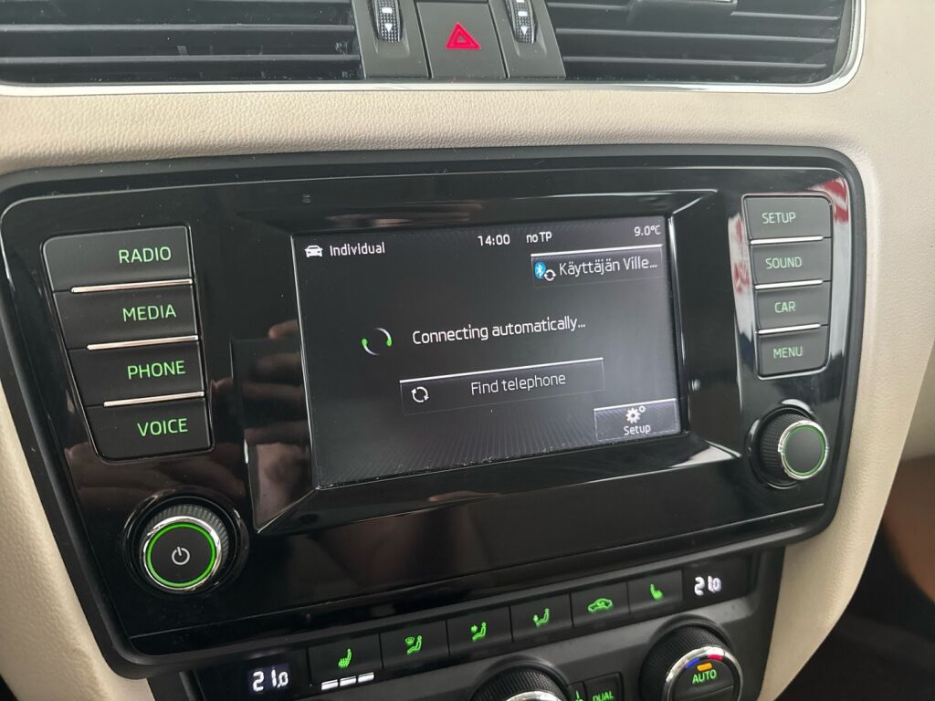 Skoda Octavia 2015 Sininen