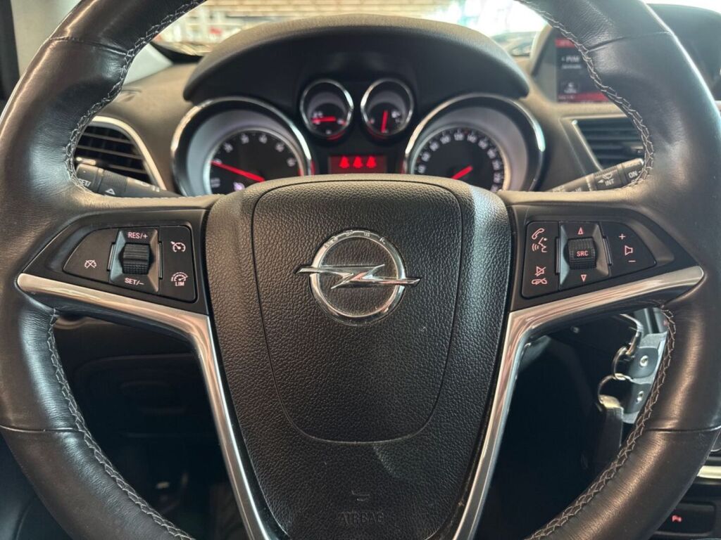 Opel Mokka 2015 Metallinhohto Hopea