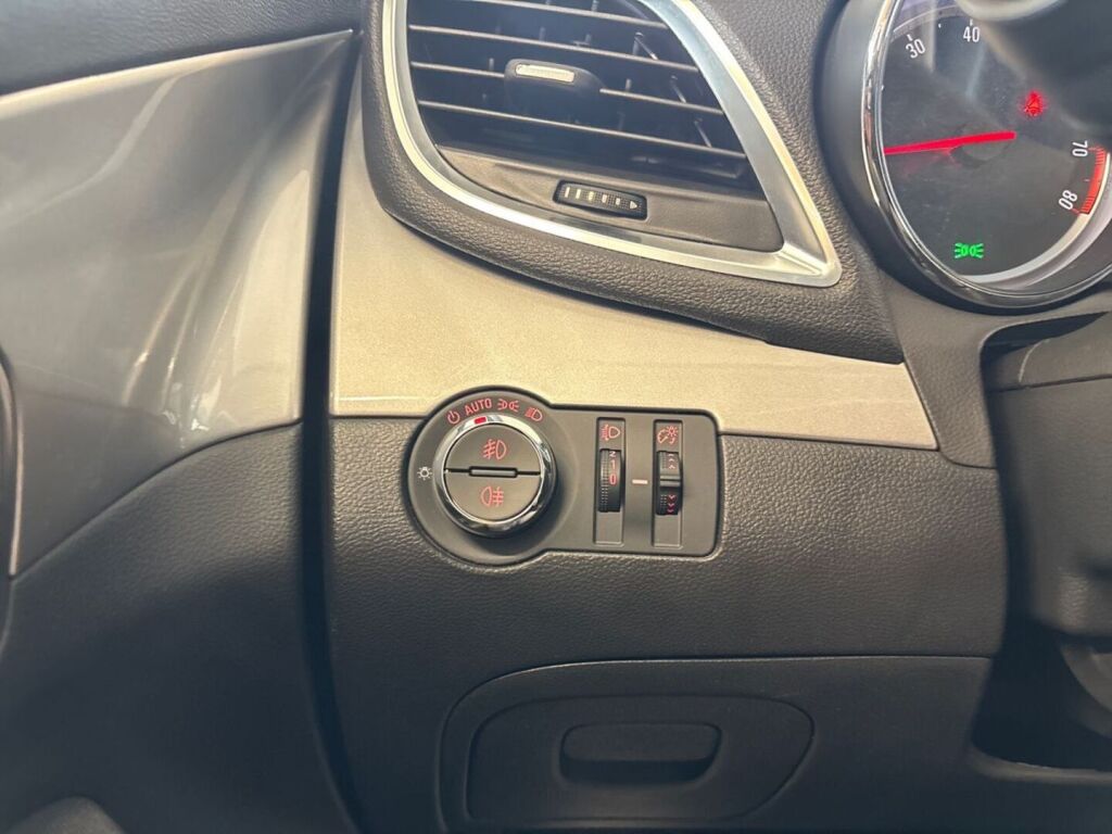 Opel Mokka 2015 Ruskea (beige)