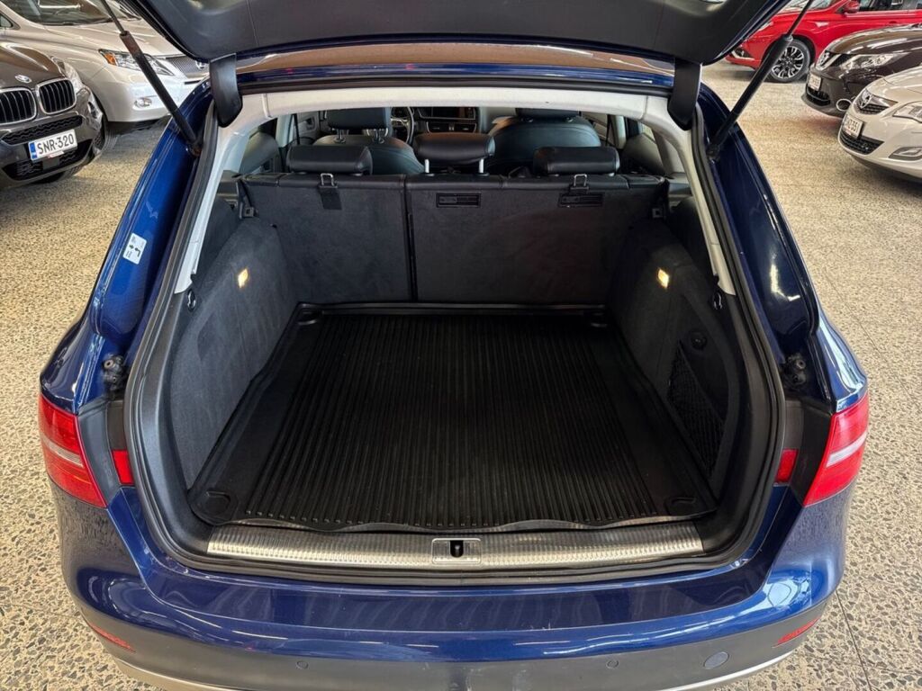 Audi A4 allroad quattro 2015 Sininen
