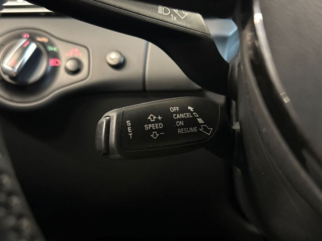 Audi A4 allroad quattro 2015 Sininen