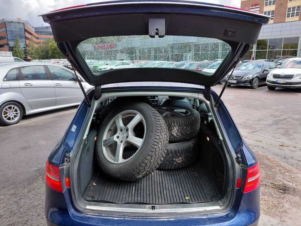 Audi A4 allroad quattro 2015 Sininen
