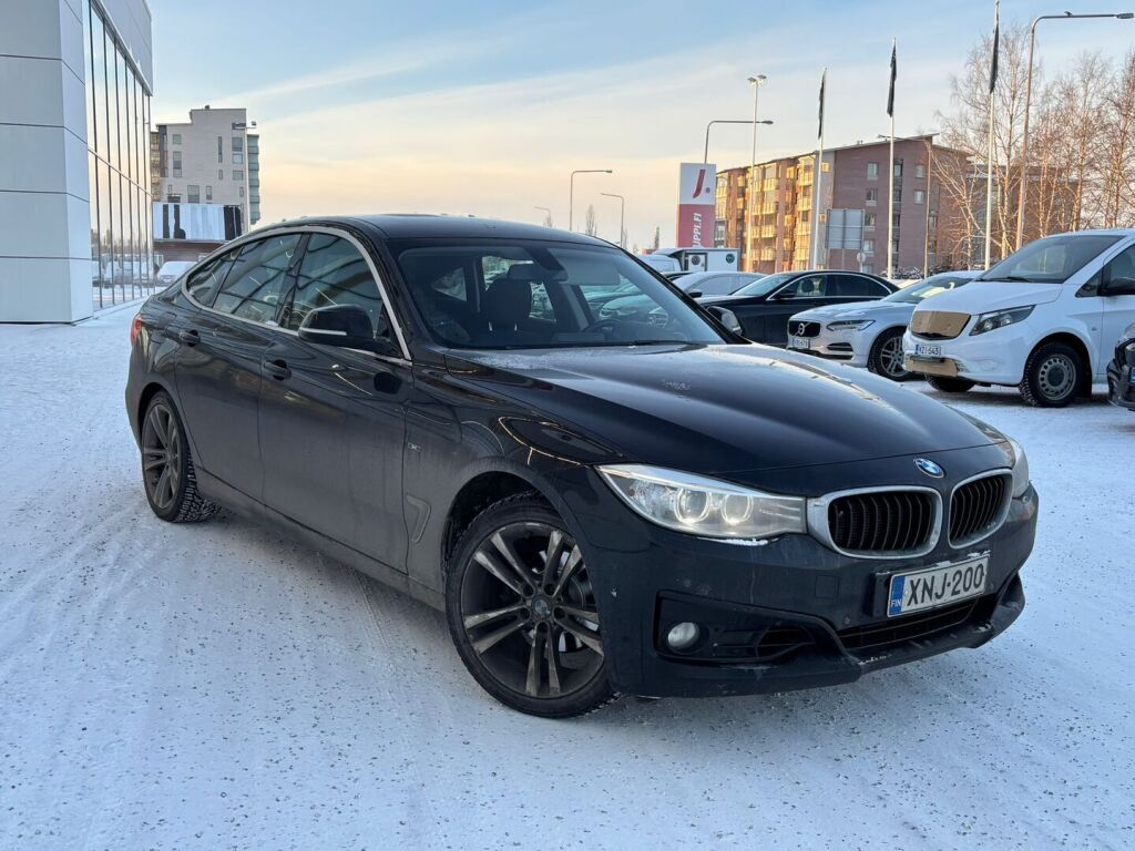 BMW 320 Gran Turismo 2014 Musta