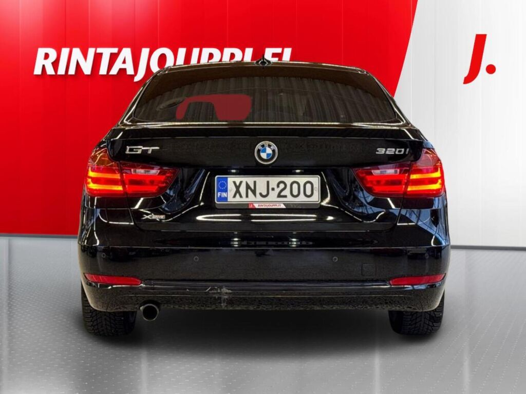 BMW 320 Gran Turismo 2014 Musta