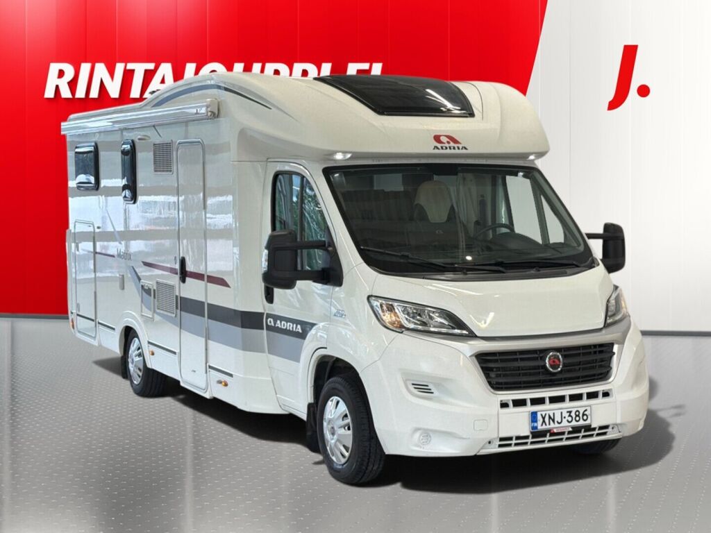Adria Matrix 2015 Valkoinen